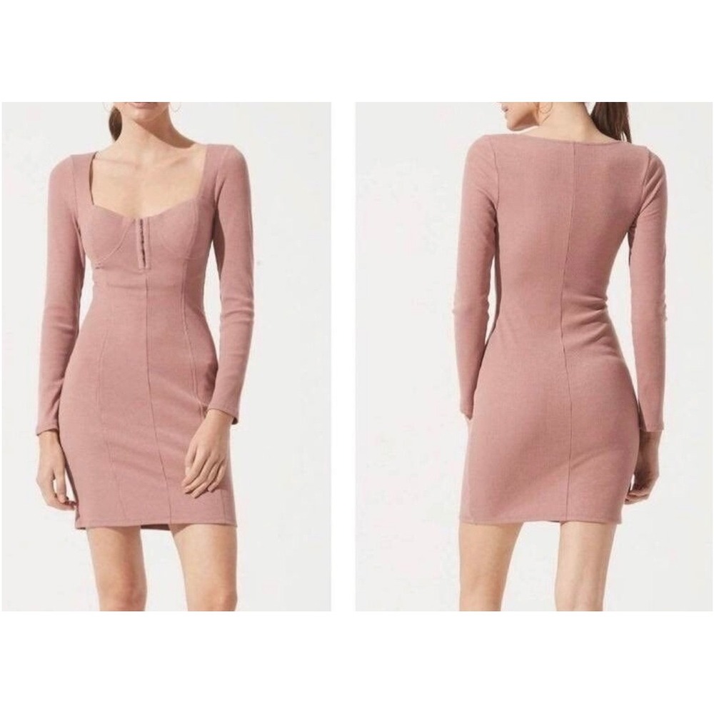 ASTR The Label Dress M Blush Pink Ribbed Long Sleeve Hook & Eye Bodycon Mini